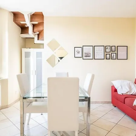 -villa Emily- Parking, Garden & Wi-fi Daire